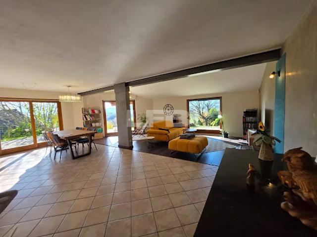 Vente Maison 6 pièces 160.92 m2 Hauteville sur Fier