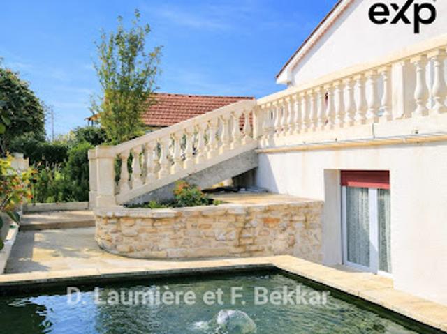 Vente Maison 6 pièces 161 m2 Mussidan