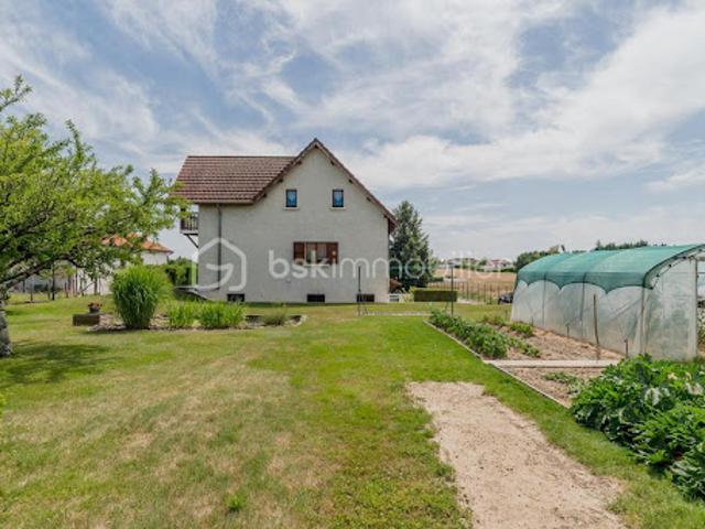 Vente Maison 6 pièces 161 m2 Bressolles