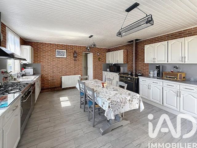 Vente Maison 6 pièces 161 m2 Ferrières Saint Hilaire