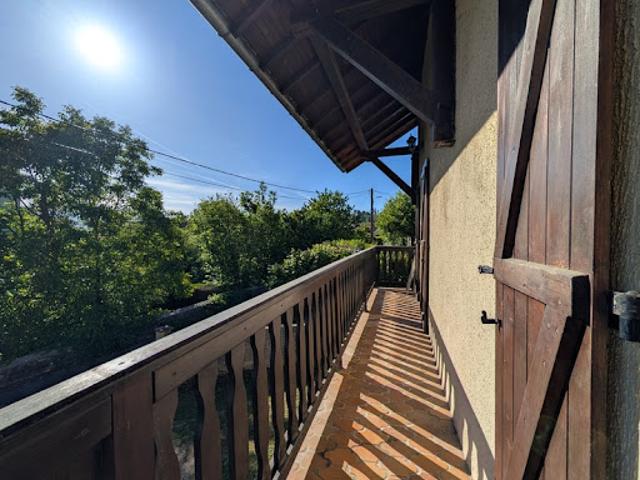 Vente Maison 6 pièces 161 m2 Lons le Saunier