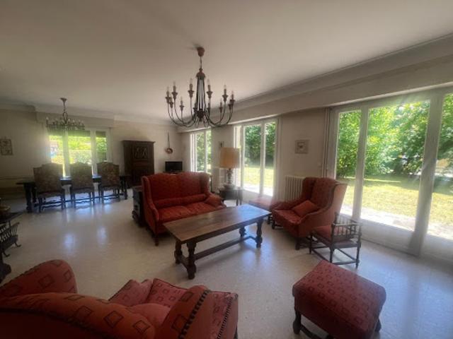 Vente Maison 6 pièces 161 m2 Roquefort
