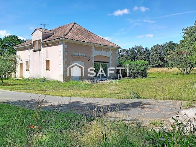Vente Maison 6 pièces 161 m2 Rougnac