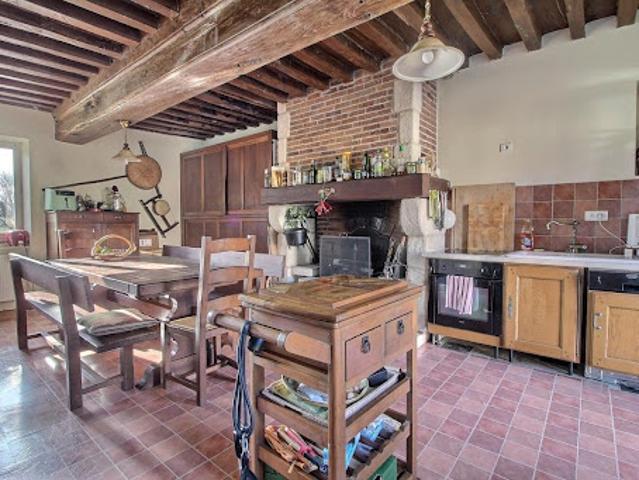 Vente Maison 6 pièces 161.51 m2 Saint Symphorien de Marmagne