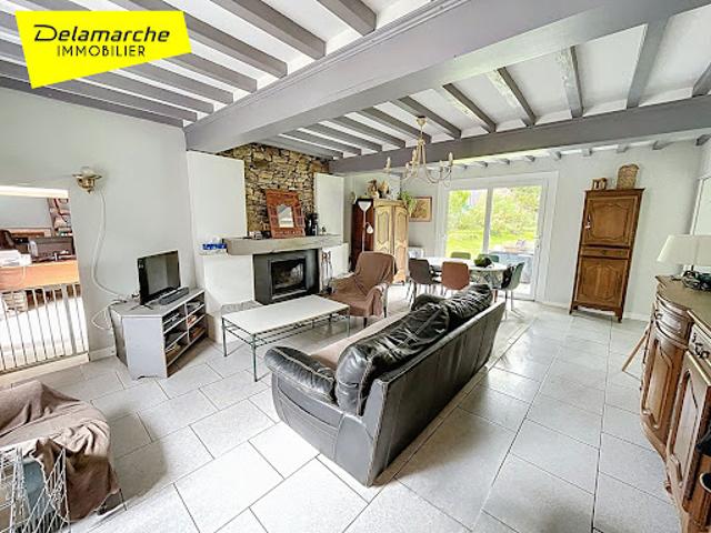 Vente Maison 6 pièces 161 m2 Saint Sauveur Villages