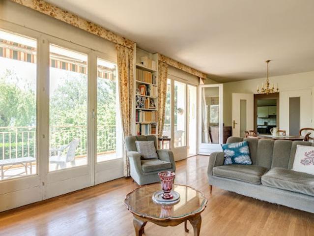 Vente Maison 6 pièces 161 m2 Veyrier du Lac