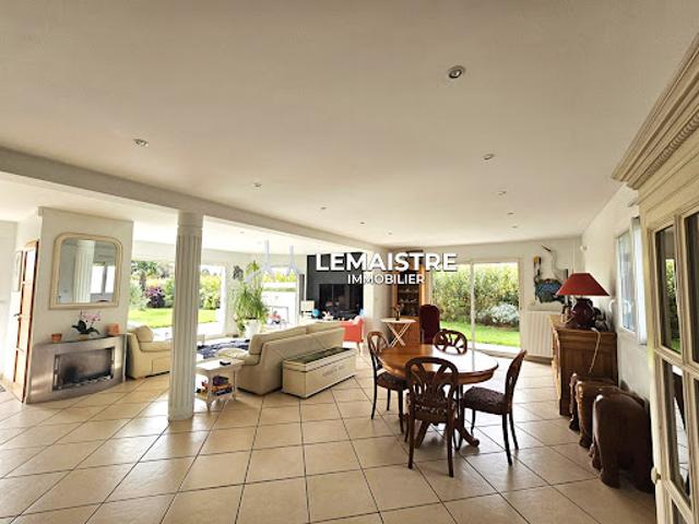 Vente Maison 6 pièces 162 m2 Octeville sur Mer