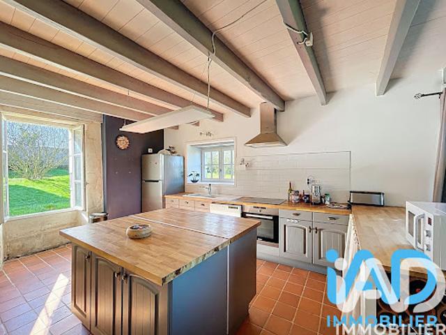 Vente Maison 6 pièces 162 m2 Ardin