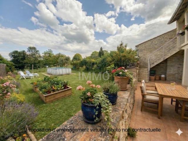 Vente Maison 6 pièces 162.5 m2 Castelsagrat