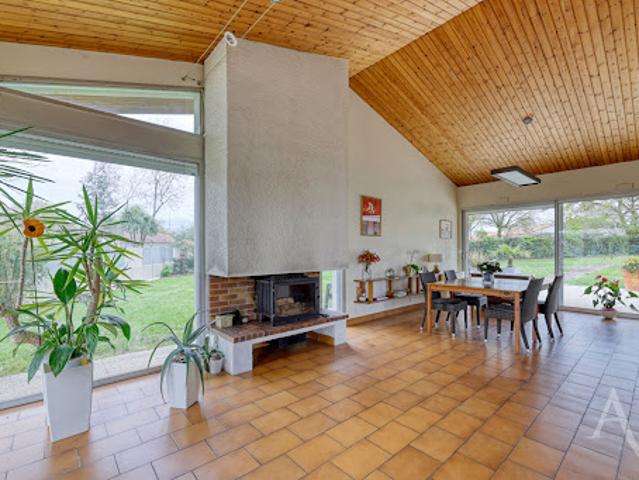 Vente Maison 6 pièces 163 m2 Montaigu Vendée