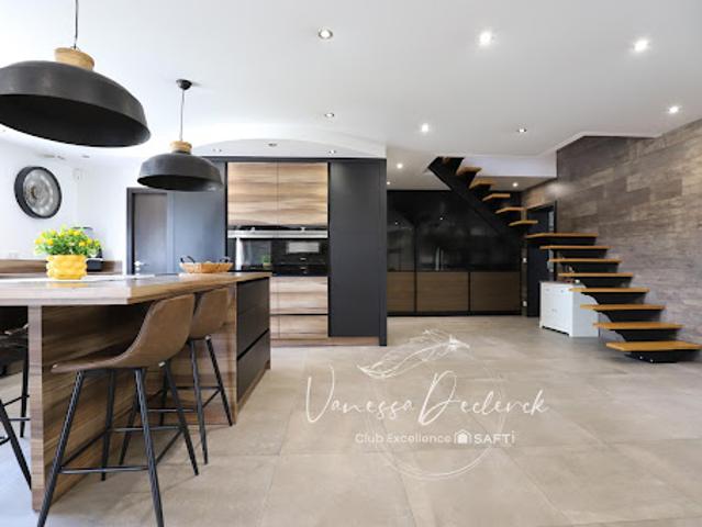 Vente Maison 6 pièces 163 m2 Le Val Saint Germain