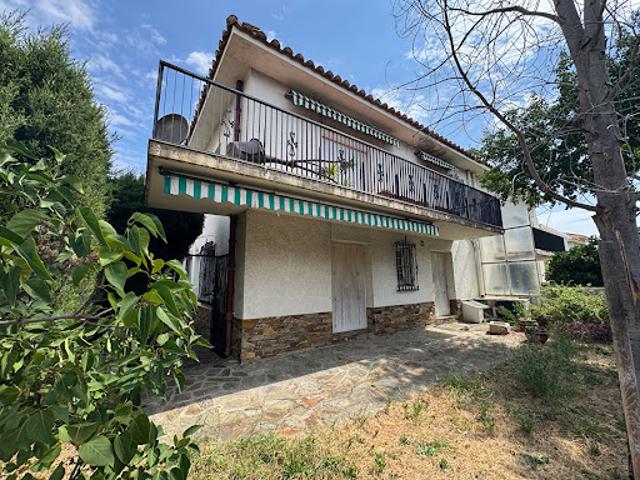 Vente Maison 6 pièces 163 m2 Perpignan