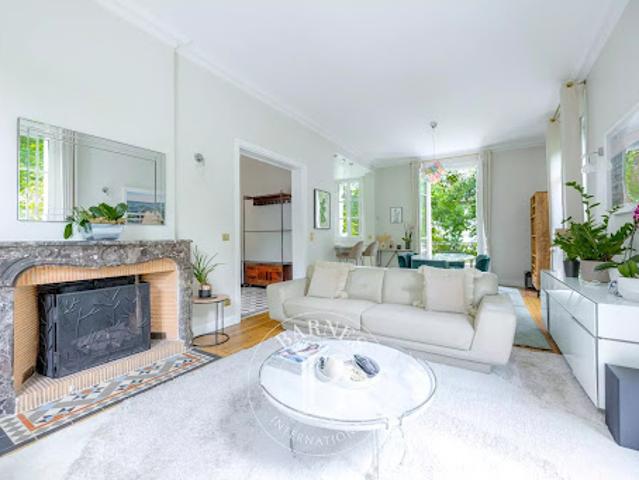 Vente Maison 6 pièces 210 m2 Vaucresson