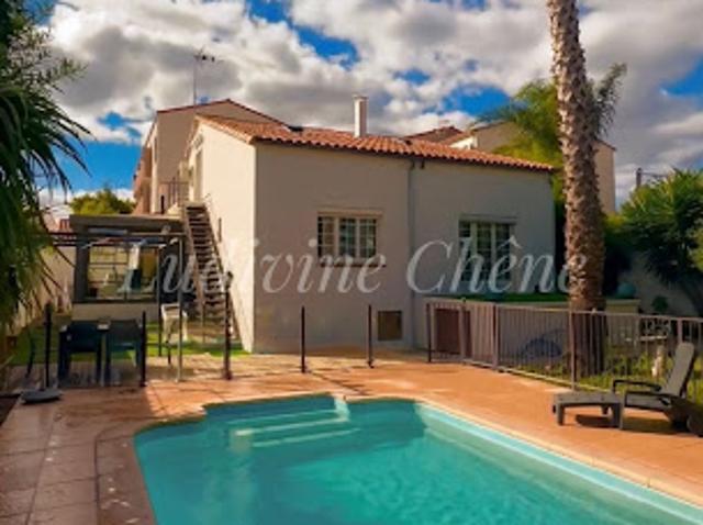 Vente Maison 6 pièces 163 m2 Vias