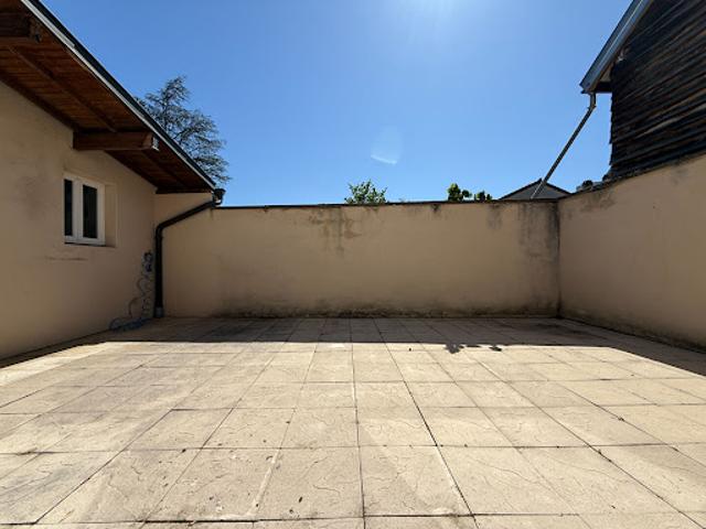 Vente Maison 6 pièces 163.24 m2 Lons le Saunier