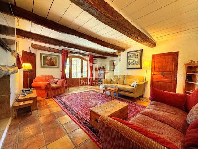 Vente Maison 6 pièces 163.37 m2 Fox Amphoux