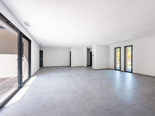 Vente Maison 6 pièces 163.9 m2 Saint Aubin de Médoc