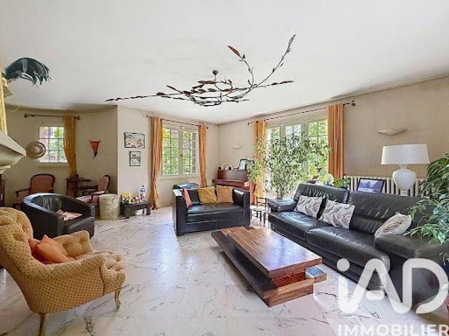 Vente Maison 6 pièces 174 m2 Massy