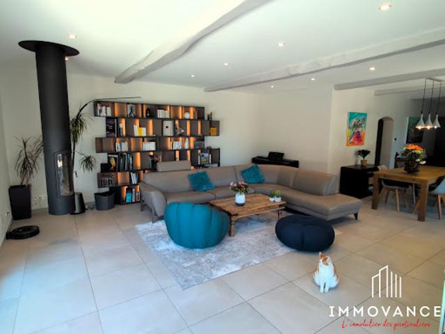 Vente Maison 6 pièces 174 m2 Argelliers