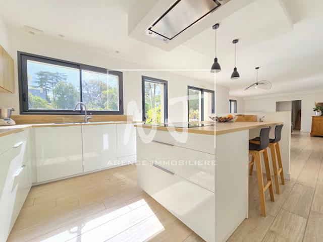 Vente Maison 6 pièces 174 m2 Bouchemaine