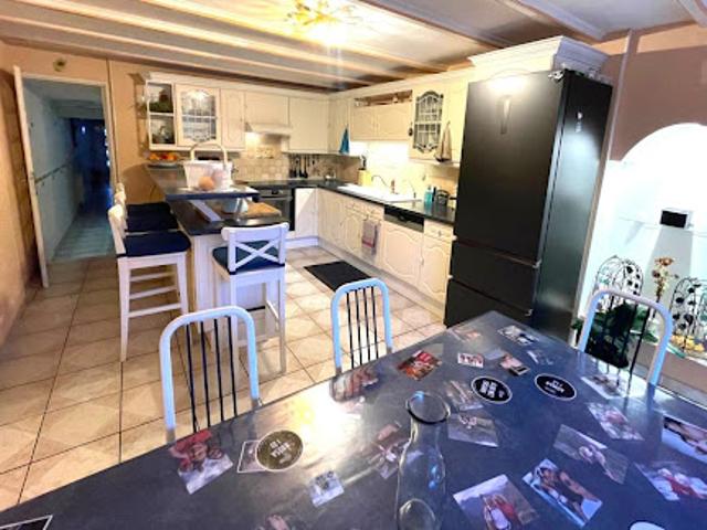 Vente Maison 6 pièces 174 m2 Viry