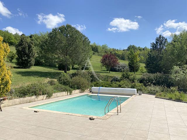 Vente Maison 6 pièces 174.98 m2 Laurac