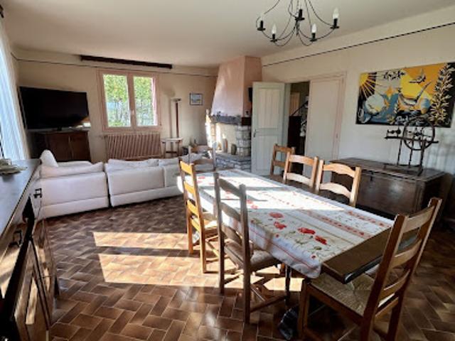 Vente Maison 6 pièces 175 m2 Montpezat de Quercy