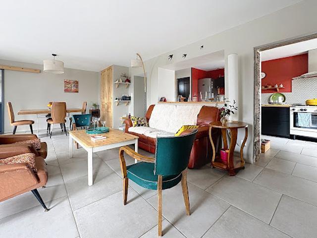 Vente Maison 6 pièces 175 m2 Bourgoin Jallieu