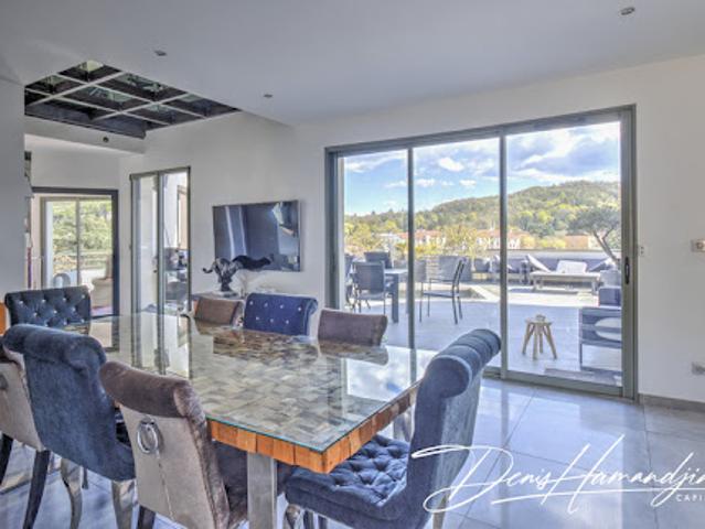 Vente Maison 6 pièces 175 m2 Crémieu