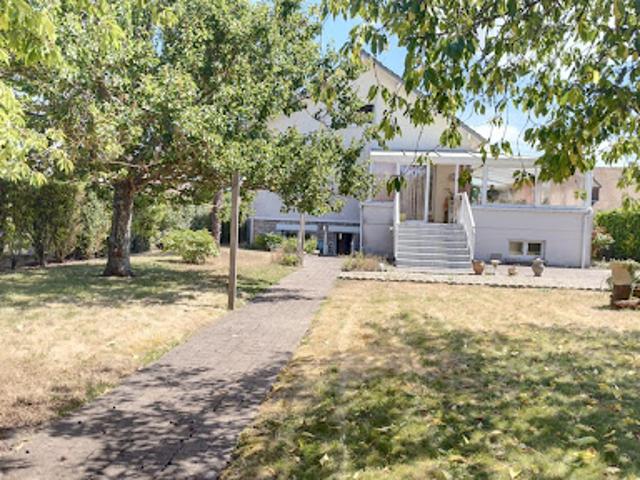 Vente Maison 6 pièces 175 m2 Follainville Dennemont