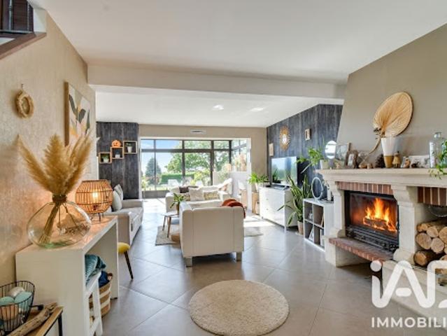 Vente Maison 6 pièces 175 m2 Folleville