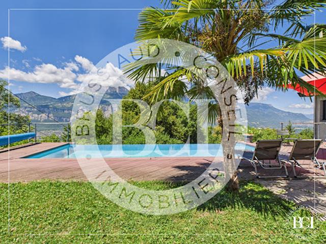Vente Maison 6 pièces 176 m2 Froges