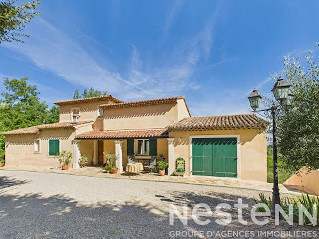 Vente Maison 6 pièces 176 m2 Le Cannet des Maures