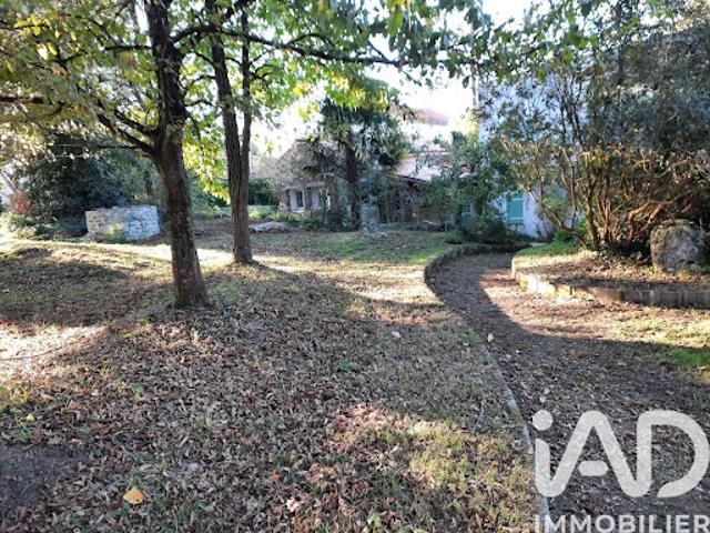 Vente Maison 6 pièces 176 m2 Saint Etienne du Bois