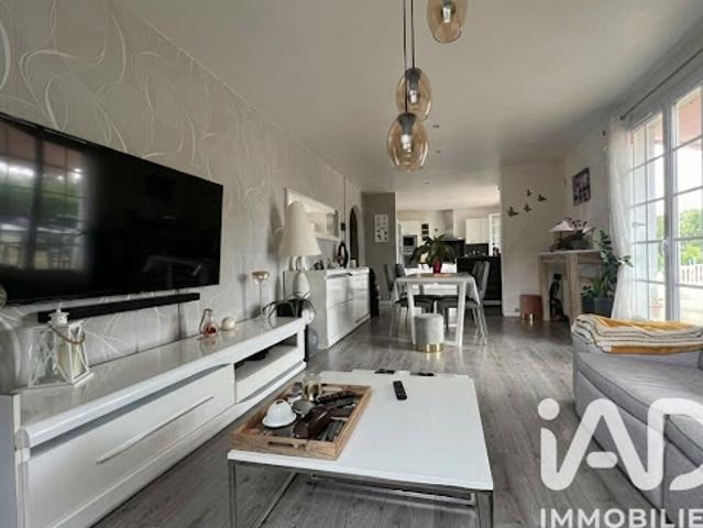 Vente Maison 6 pièces 176 m2 Saint Romans lès Melle