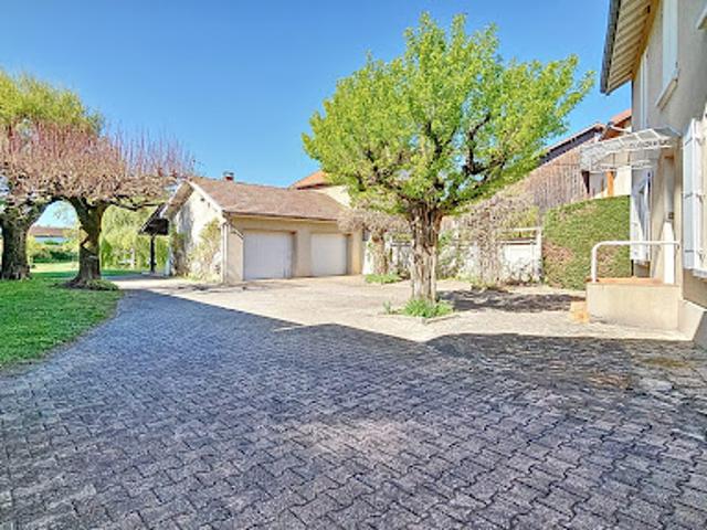Vente Maison 6 pièces 176.75 m2 Beaurepaire