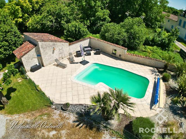 Vente Maison 6 pièces 177 m2 La Brousse