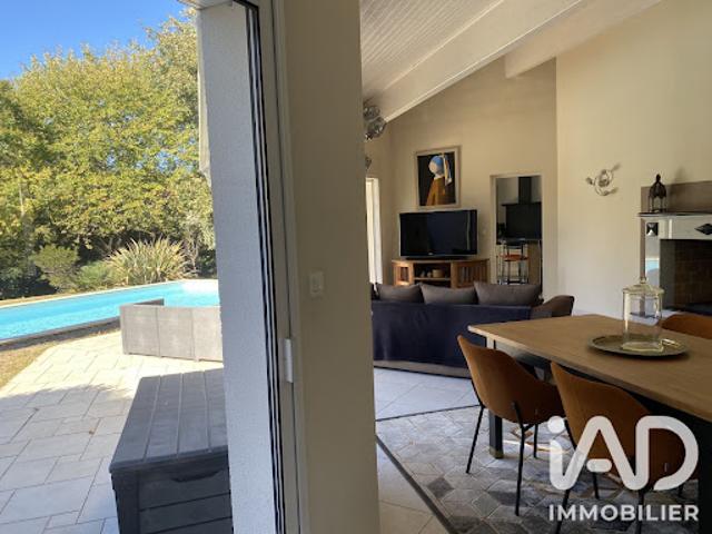 Vente Maison 6 pièces 177 m2 Saint Aubin de Médoc