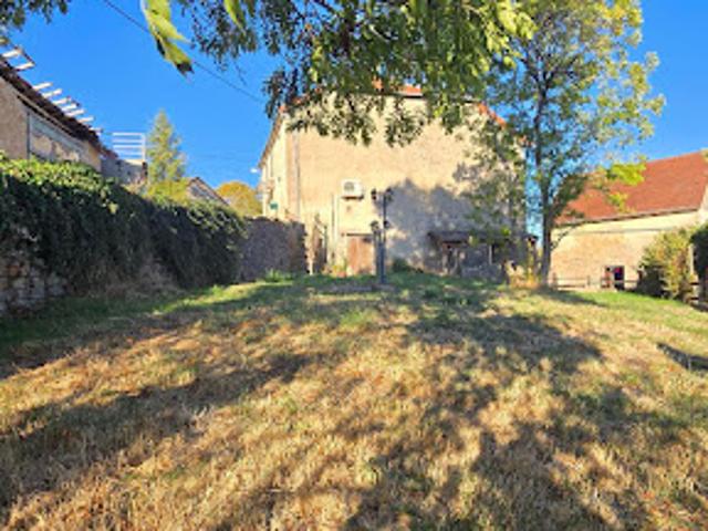 Vente Maison 6 pièces 177 m2 Saint Laurent la Roche