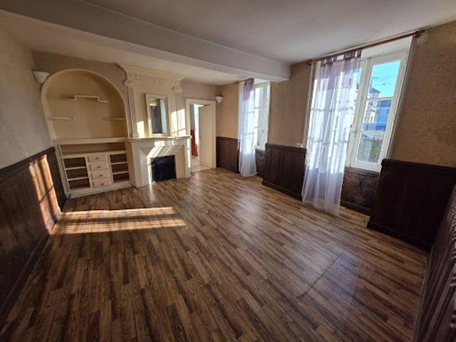 Vente Maison 6 pièces 177 m2 Tournon Saint Martin