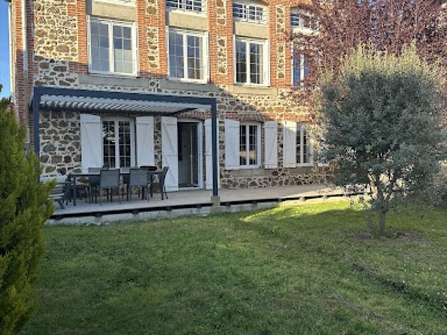 Vente Maison 6 pièces 178 m2 Aveizieux