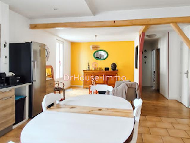Vente Maison 6 pièces 178 m2 Claira