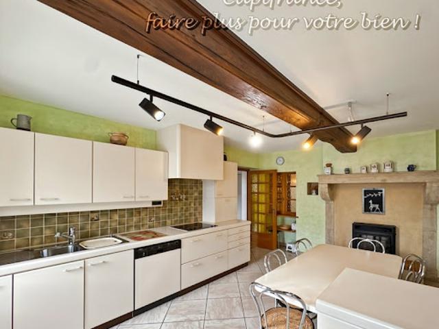 Vente Maison 6 pièces 178 m2 La Clayette