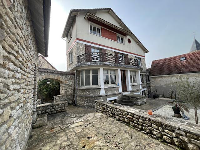 Vente Maison 6 pièces 178 m2 Saint Martin la Garenne