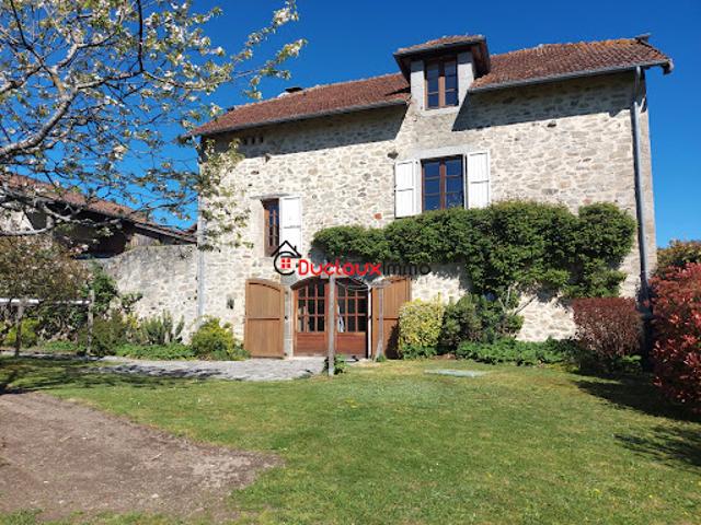 Vente Maison 6 pièces 178 m2 Saint Saury