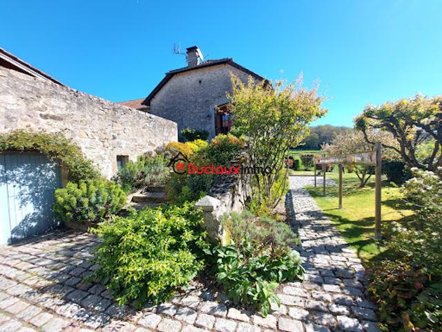 Vente Maison 6 pièces 178 m2 Saint Saury