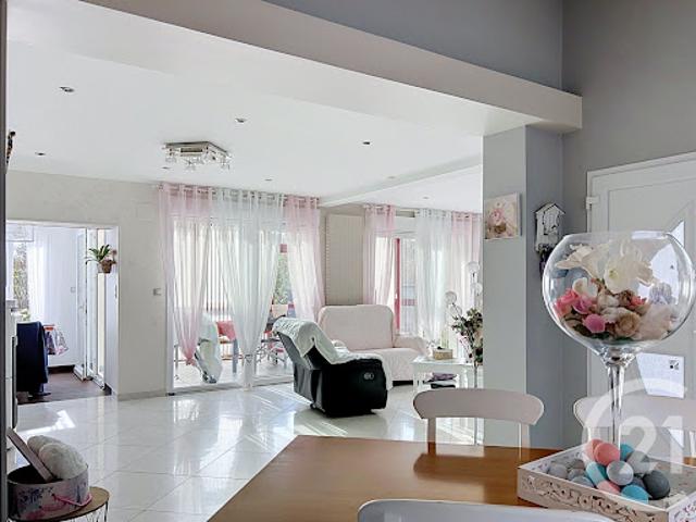 Vente Maison 6 pièces 178.62 m2 Thaon les Vosges