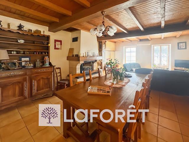 Vente Maison 6 pièces 179 m2 Montpellier de Médillan