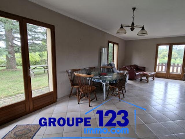 Vente Maison 6 pièces 179 m2 Saint Fargeau
