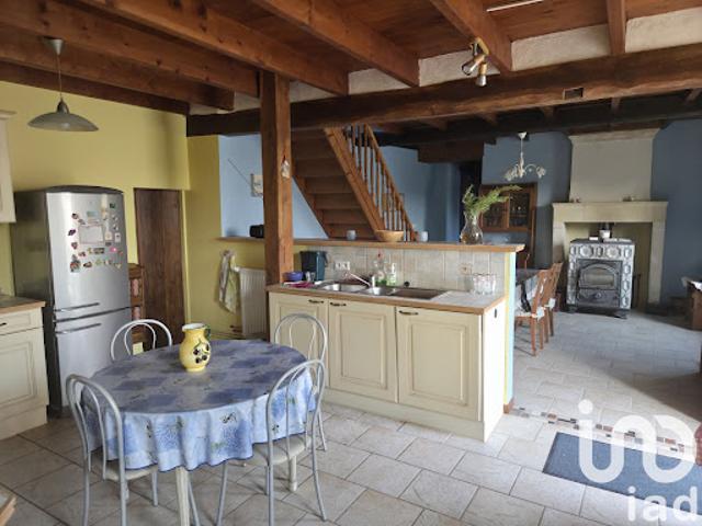 Vente Maison 6 pièces 179 m2 Saint Germain de Vibrac